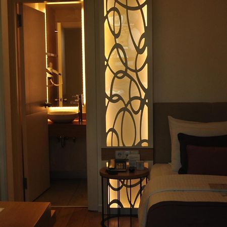 Wes Hotel Κοτζαελί Δωμάτιο φωτογραφία