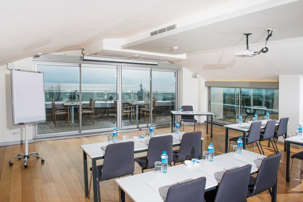 Wes Hotel Κοτζαελί Εξωτερικό φωτογραφία