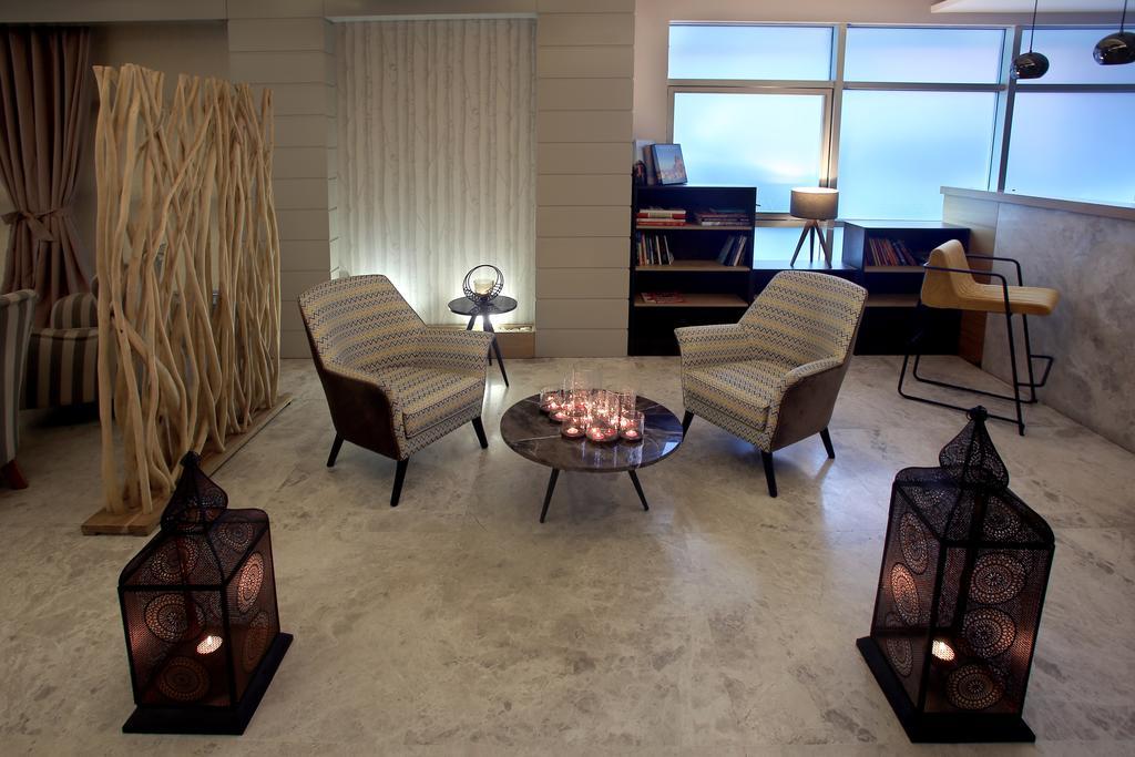Wes Hotel Κοτζαελί Εξωτερικό φωτογραφία