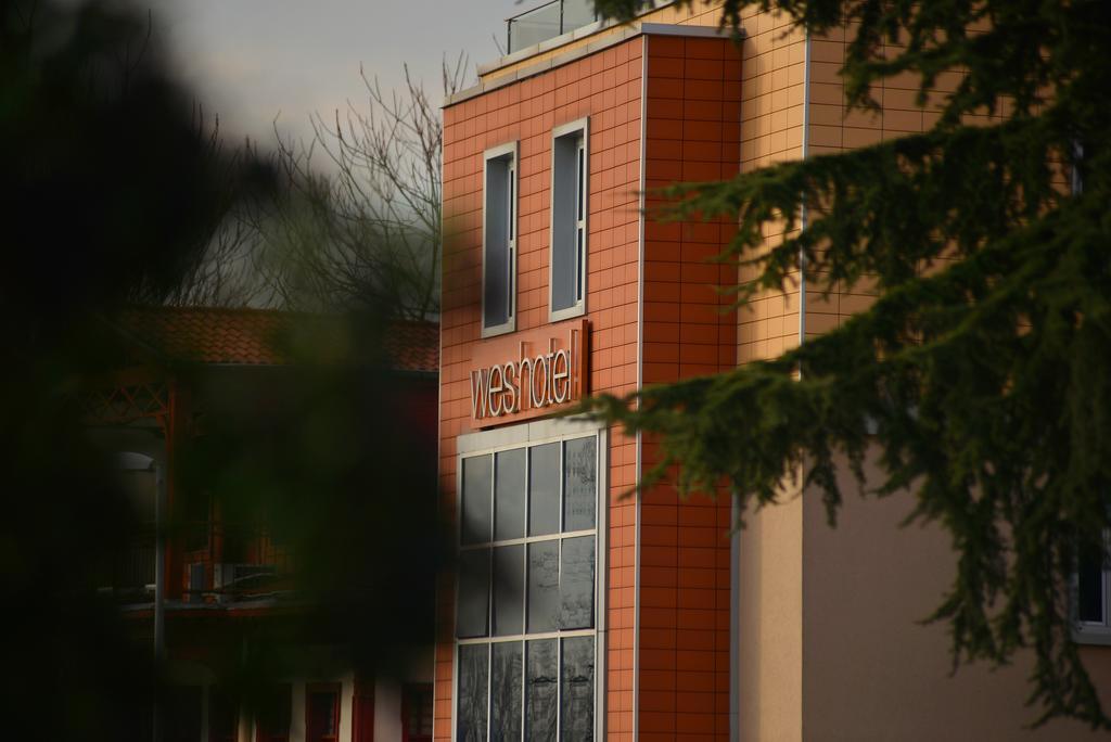 Wes Hotel Κοτζαελί Εξωτερικό φωτογραφία