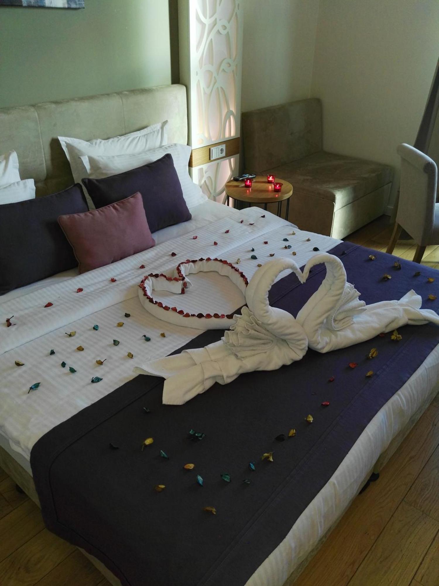 Wes Hotel Κοτζαελί Εξωτερικό φωτογραφία