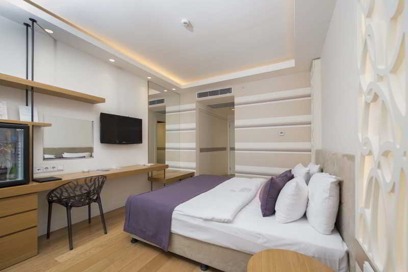 Wes Hotel Κοτζαελί Εξωτερικό φωτογραφία